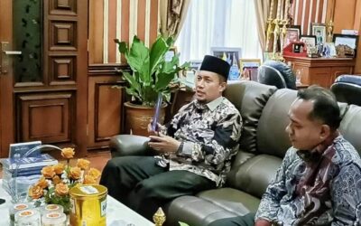 Pesan Moderasi Agama Grand Syekh Al-Azhar: Rektor UIN Mahmud Yunus Batusangkar Tekankan Pentingnya Toleransi dan Kerukunan